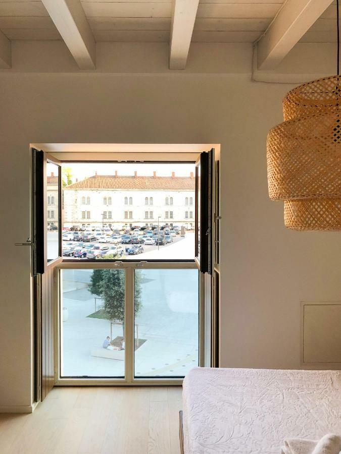 Cabanon Urban Appartement Peschiera del Garda
