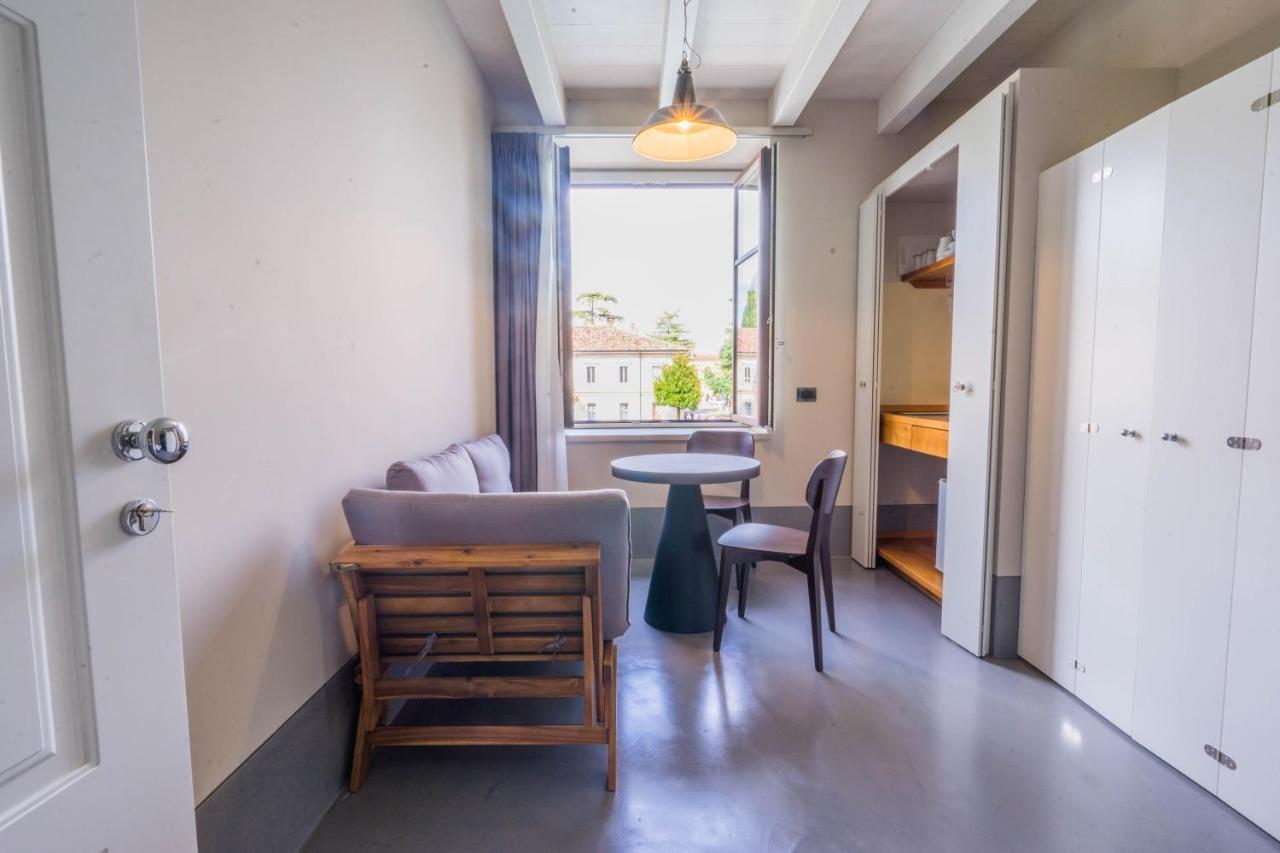 Cabanon Urban Appartement Peschiera del Garda